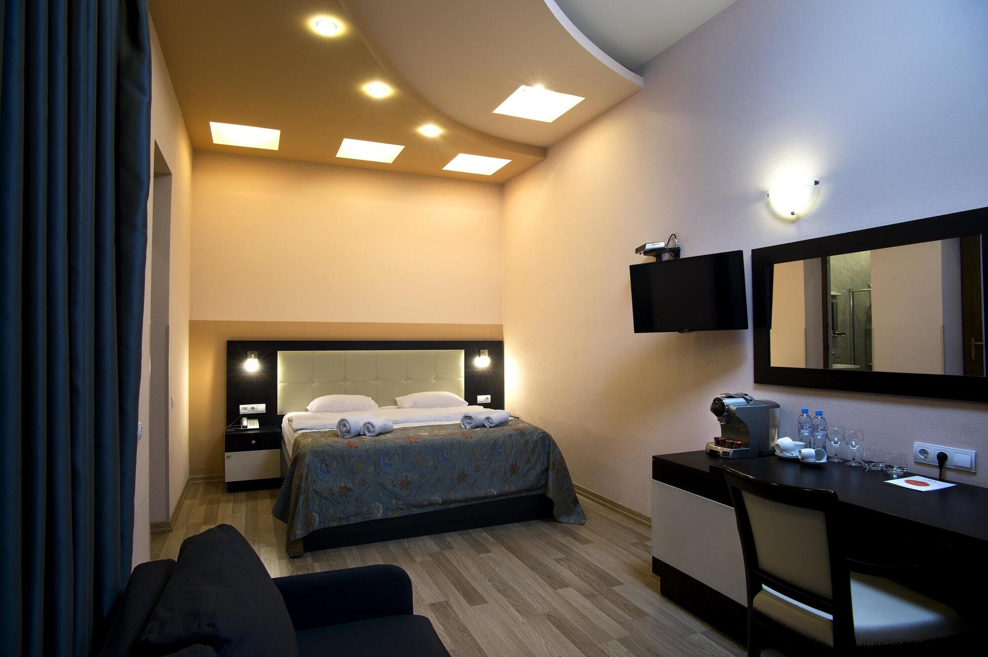 Coral Boutique Hotel Tbilisi Buitenkant foto