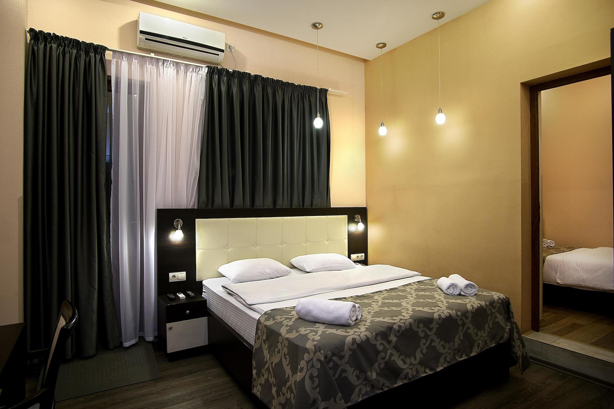 Coral Boutique Hotel Tbilisi Buitenkant foto