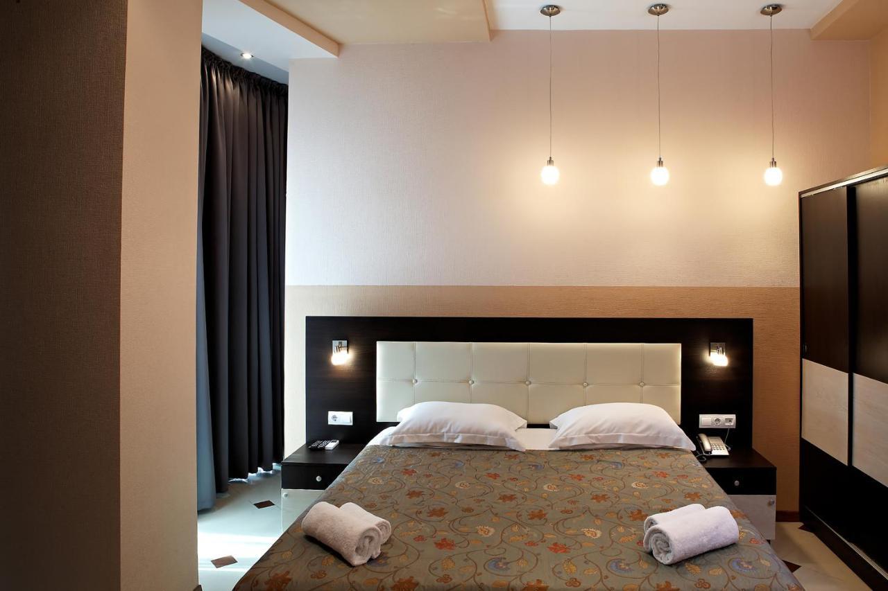 Coral Boutique Hotel Tbilisi Buitenkant foto